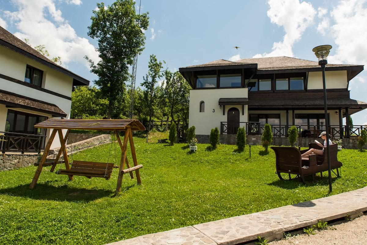 Gradina, Satul Prunilor