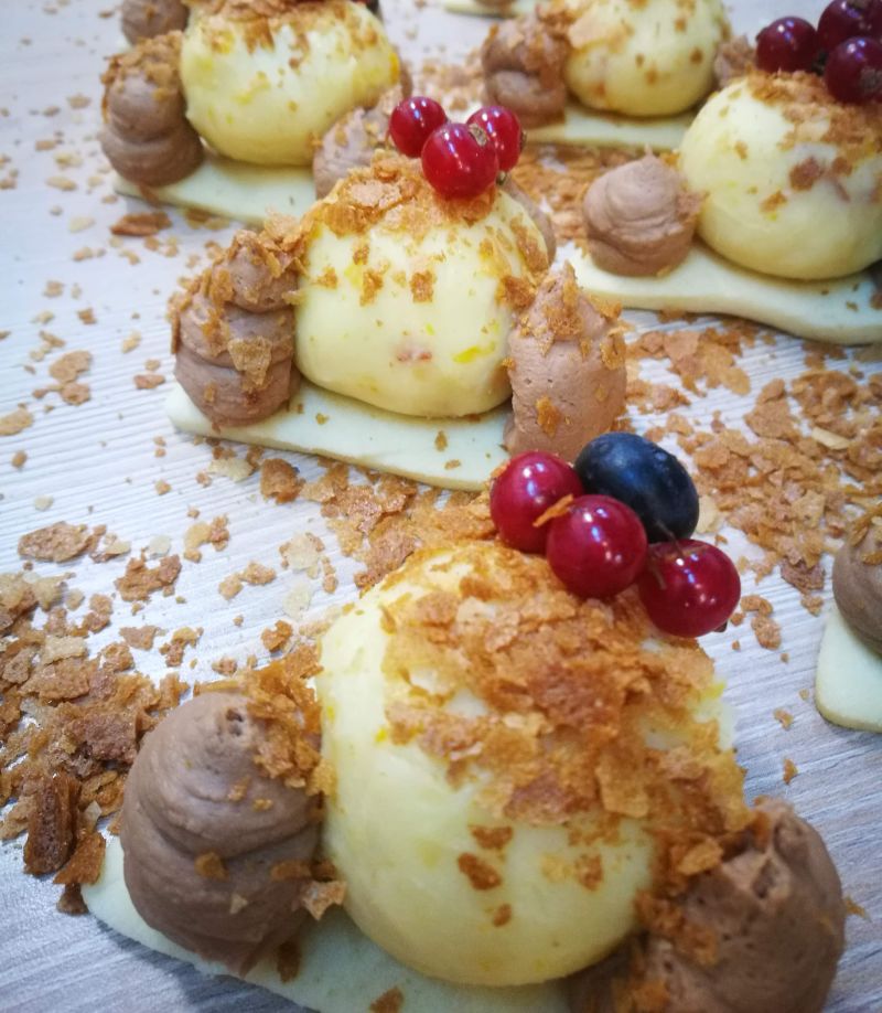 Delicii la Dell Arte Pitesti